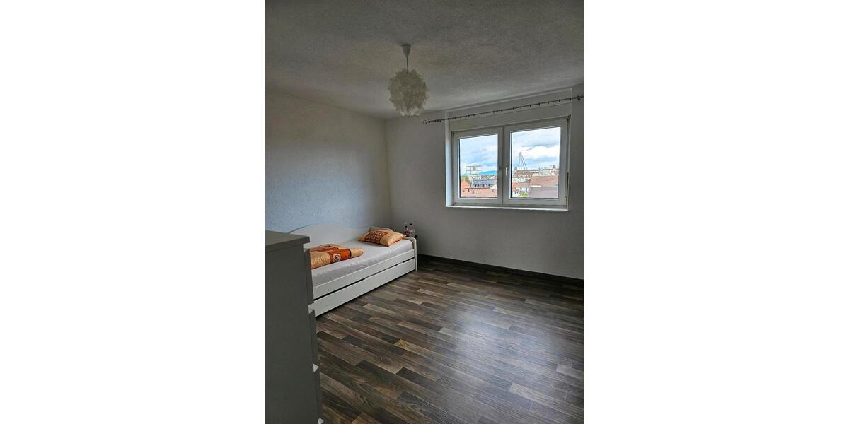 Etagenwohnung Ludwigshafen am Rhein Ludwigshafen-Hemshof - 5 Zimmer, 116 m&sup2;, 310.000&euro; | Angebot:27196525