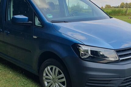 VW Caddy Maxi 174.000 km 18.600 € Elsdorf 50189