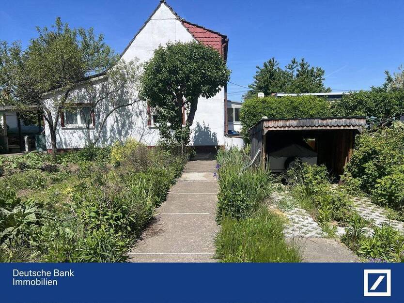 Ihr Projekt im Grünen - Sanierungsbedürftiges Haus mit Wohnrecht