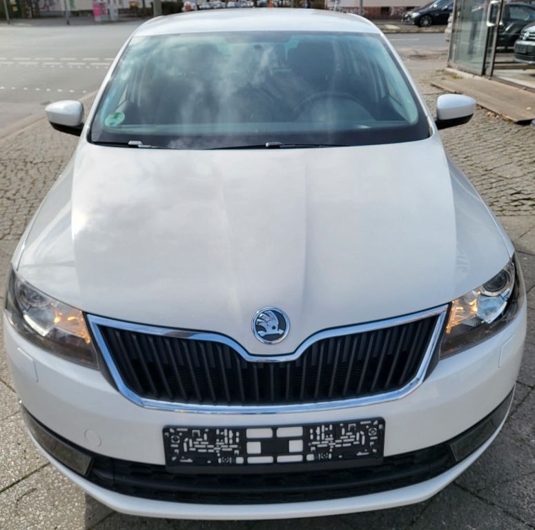 Skoda Rapid 60.000 km 10.990 € Berlin 12355