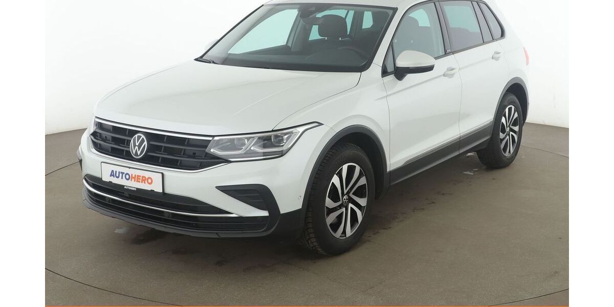 VW Tiguan 47.142 km 27.590 &euro; Dresden 01187