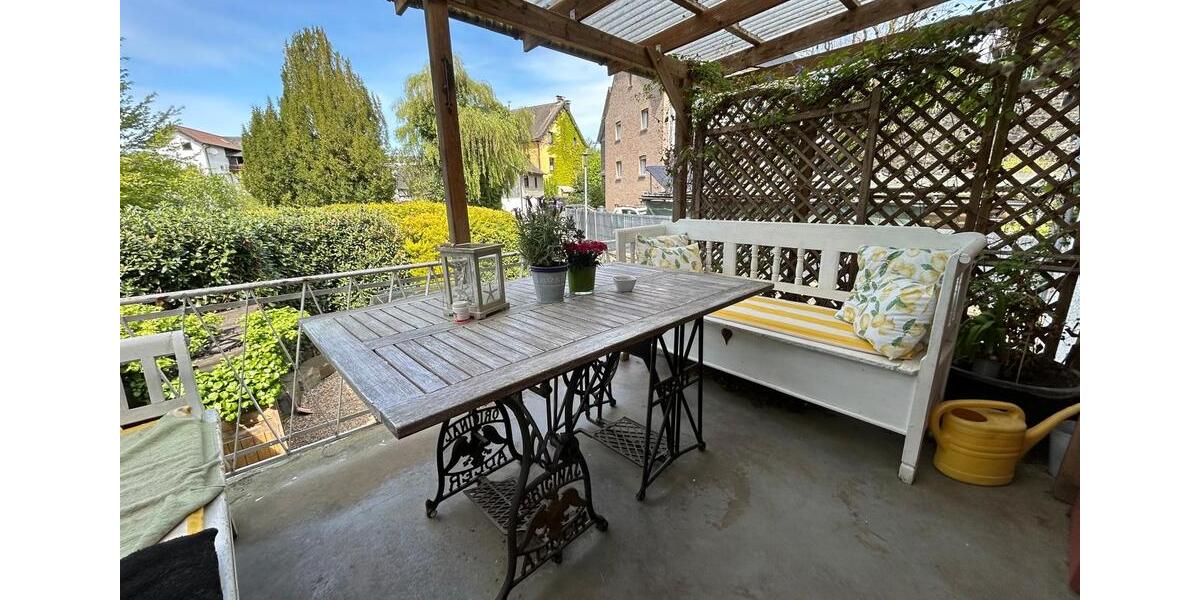 Doppelhaushälfte Windeck - 4 Zimmer, 108 m&sup2;, 250.000&euro; | Angebot:26373737