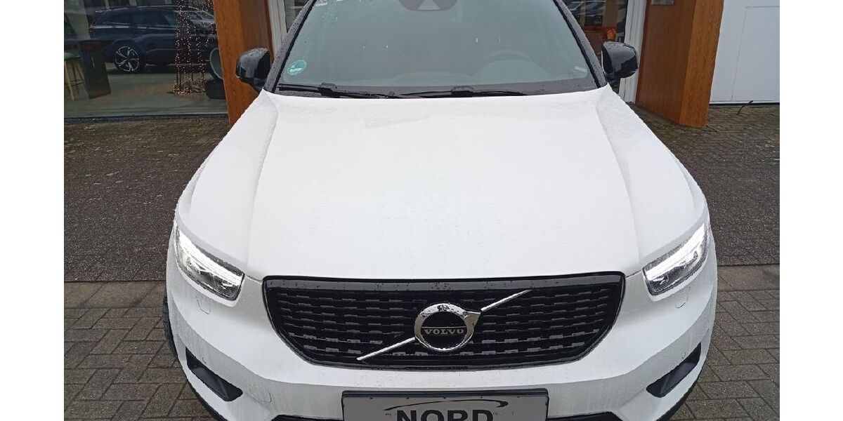 Volvo XC40 24.493 km 29.950 &euro; Rheine 48432