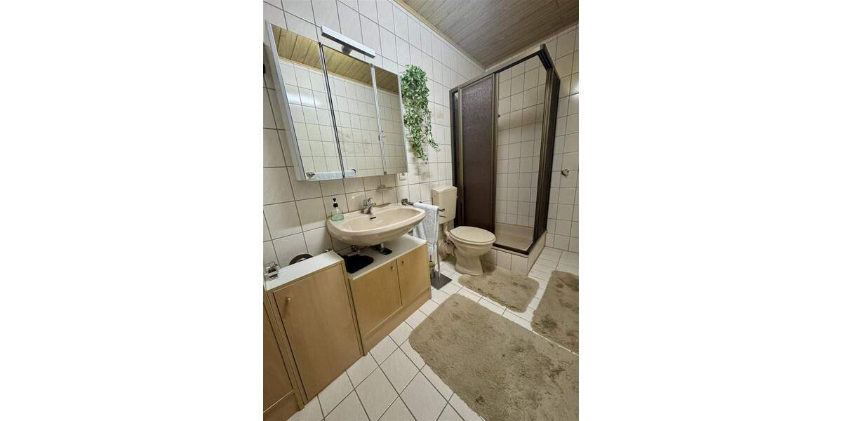 Einfamilienhaus Gladbach - 5 Zimmer, 160 m&sup2;, 298.000&euro; | Angebot:25777066