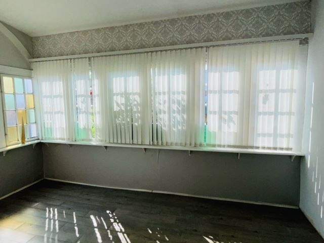 Mehrfamilienhaus, Wohnhaus Kirchheimbolanden - 6 Zimmer, 175 m&sup2;, 275.000&euro; | Angebot:25165407