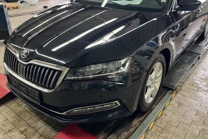 Skoda Superb 100.150 km 24.740 &euro; Forchheim 91301