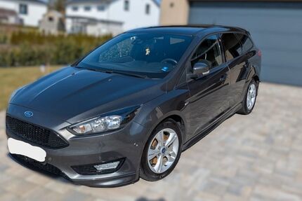 Ford Focus 99.000 km 8.500 &euro; SCHORNDORF 93489