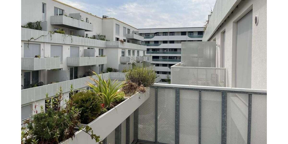 Etagenwohnung Dresden - 3 Zimmer, 102 m&sup2;, 1.325&euro; | Angebot:26846172