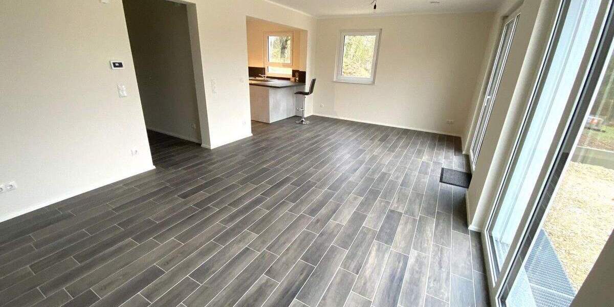 Doppelhaushälfte Ellingen - 4 Zimmer, 127 m&sup2;, 1.580&euro; | Angebot:25820767