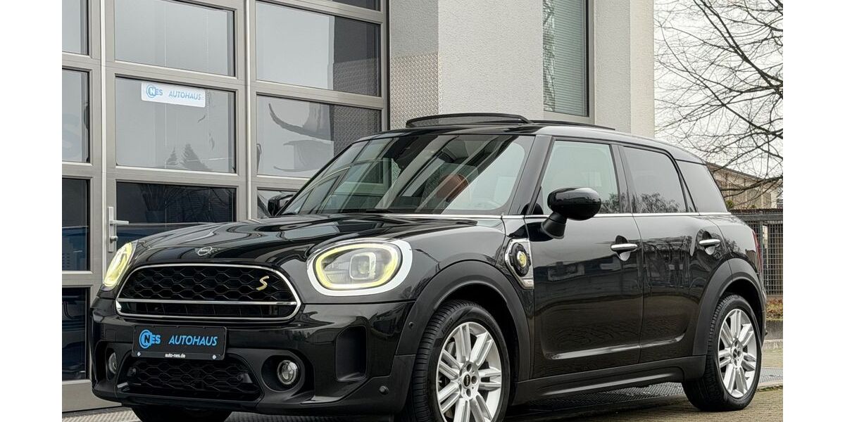 Mini Countryman SE (Cooper) 102.655 km 24.690 &euro; Hilden (bei Düsseldorf) 40721