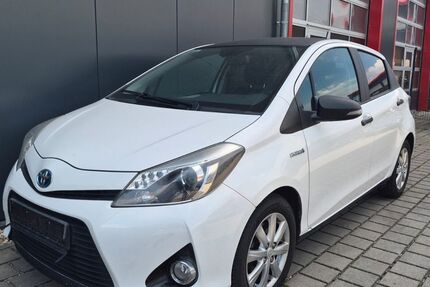 Toyota Yaris 140.000 km 7.900 &euro; Puchheim (nähe München) 82178