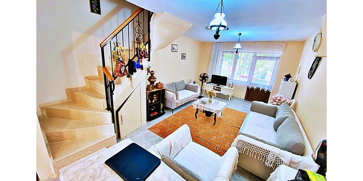 Reihenhaus München Pasing-Obermenzing - 4 Zimmer, 330 m&sup2;, 180.000&euro; | Angebot:26926409