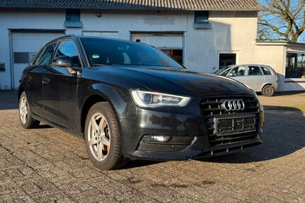 Audi A3 155.000 km 10.400 &euro; Breddenberg 26897