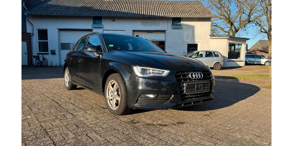Audi A3 155.000 km 10.400 &euro; Breddenberg 26897