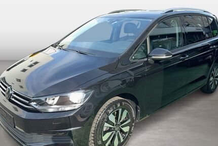 VW Touran 20.717 km 30.880 &euro; Frankfurt am Main 60528