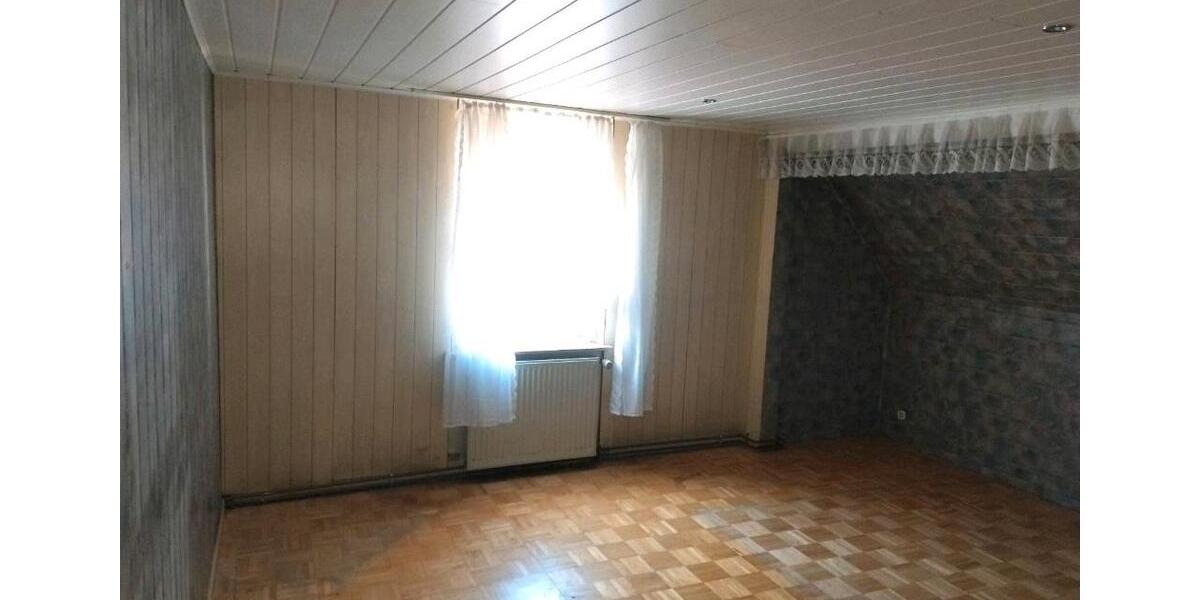 Einfamilienhaus Burg - 6 Zimmer, 145 m&sup2;, 145.000&euro; | Angebot:26037581