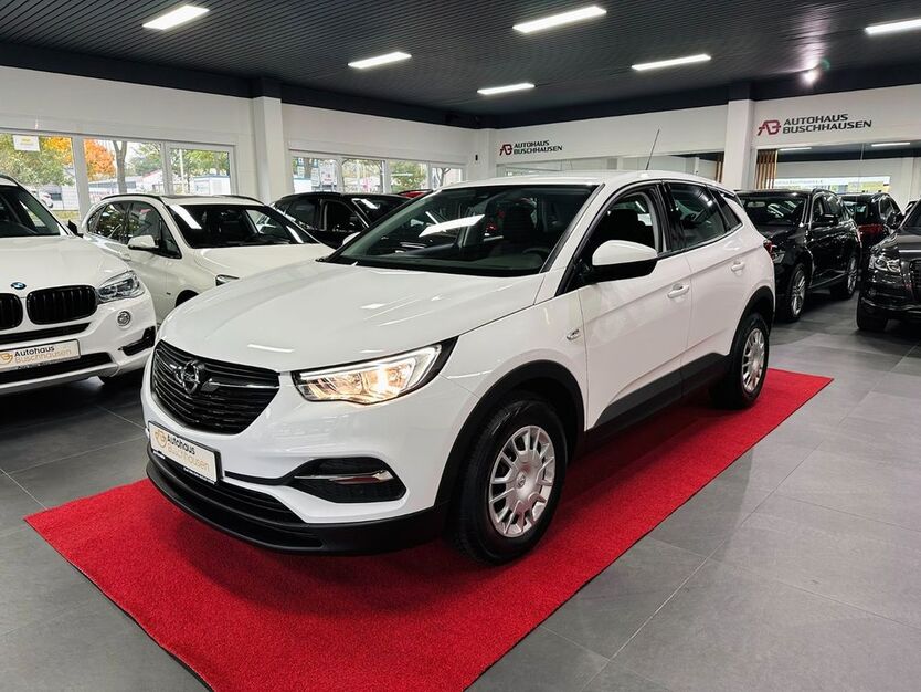Opel Grandland (X) 37.000 km 13.850 € Oberhausen 46049