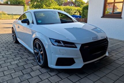 Audi TTS 95.741 km 29.950 &euro; Siegenburg 93354