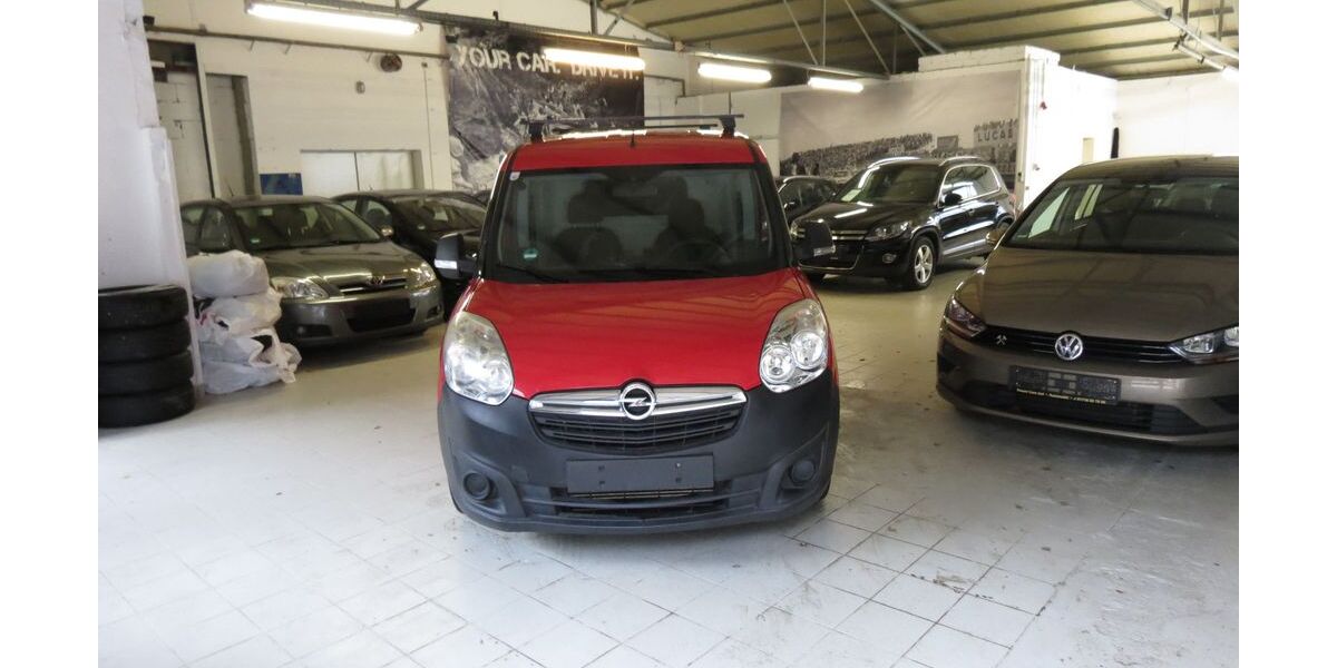Opel Combo 148.000 km 5.500 &euro; Schlangenbad 65388