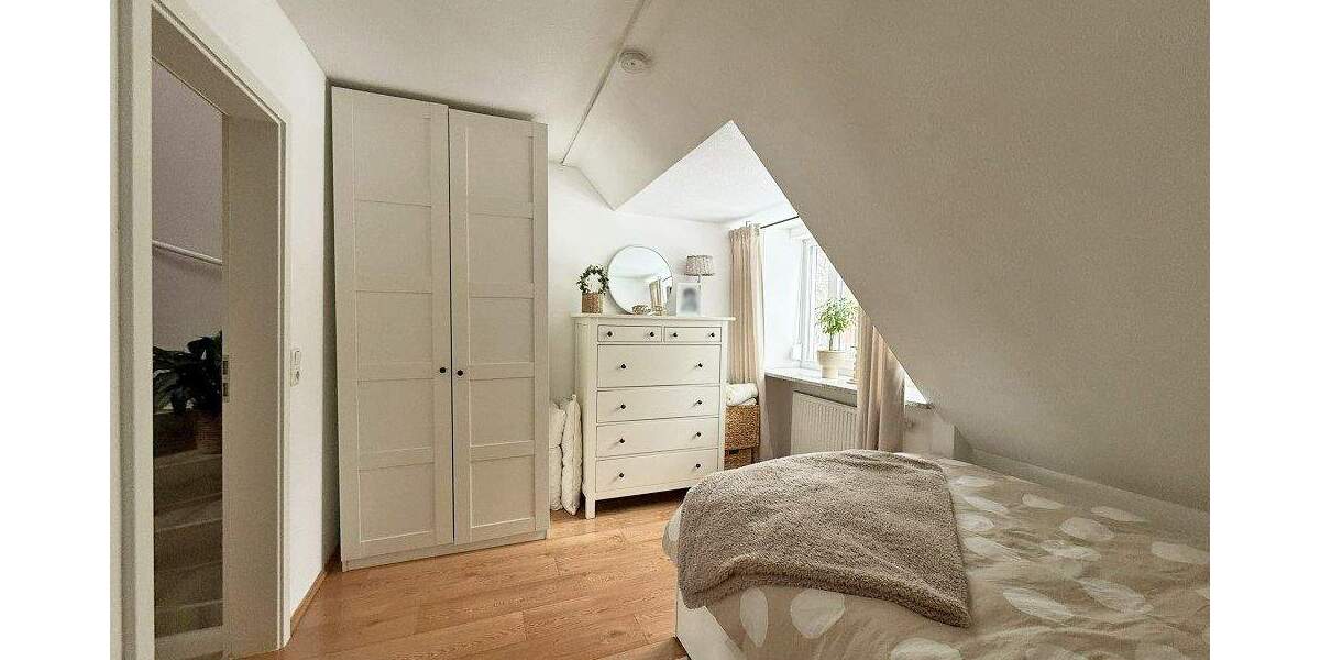 Reihenmittelhaus Bargteheide - 4 Zimmer, 92 m&sup2;, 429.000&euro; | Angebot:25704567