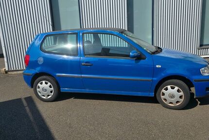 VW Polo 93.000 km 1.300 &euro; Köln 51147