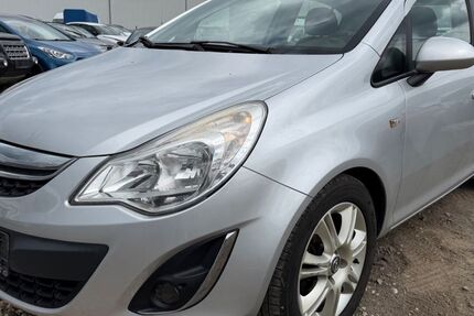 Opel Corsa 123.190 km 3.490 &euro; Weilerswist 53919