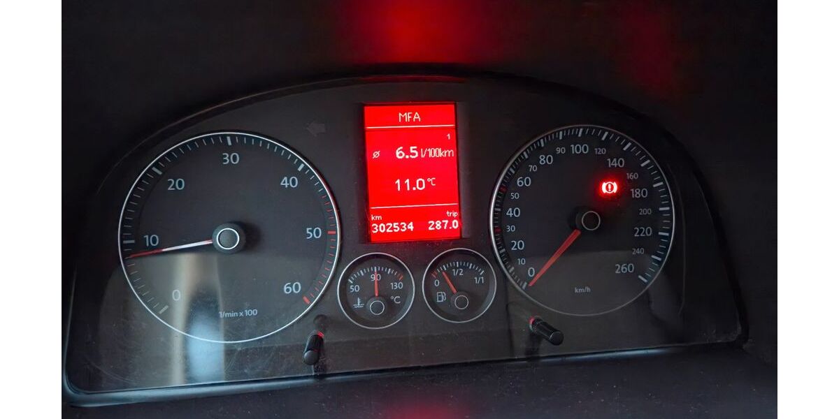 VW Caddy Maxi 302.000 km 5.499 &euro; Heubach 73540