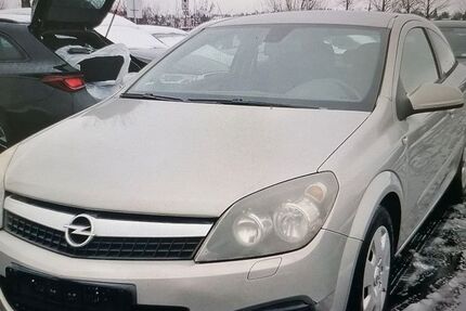 Opel Astra 80.000 km 3.200 &euro; friedrichsdorf 61381