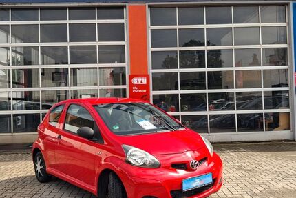 Toyota Aygo (X) 60.000 km 2.999 &euro; Osnabrück 49090