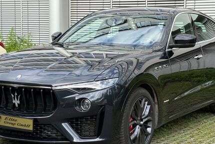 Maserati Levante 119.700 km 35.800 &euro; München 81547