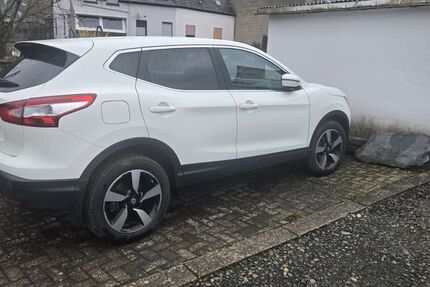 Nissan Qashqai 69.706 km 11.500 &euro; Piesport 54498