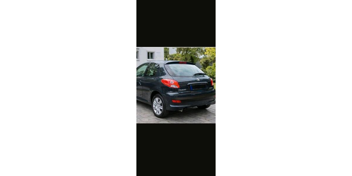 Peugeot 206 112.000 km 2.650 &euro; Berlin 13435