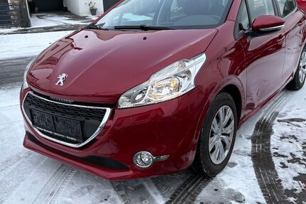 Peugeot 208 101.532 km 6.550 &euro; Ulm 89081