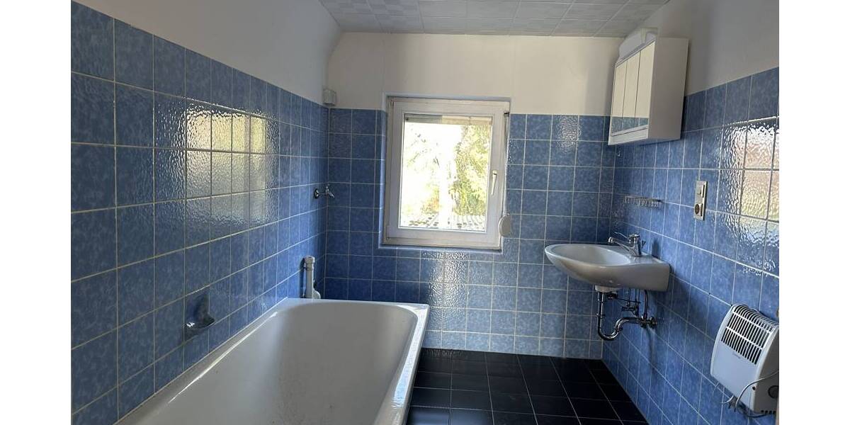 Einfamilienhaus Rottweil / Zepfenhan Zepfenhan - 7 Zimmer, 158 m&sup2;, 195.000&euro; | Angebot:26157441