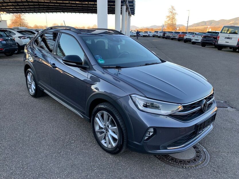VW Taigo 4.890 km 24.500 € Sasbach 77880
