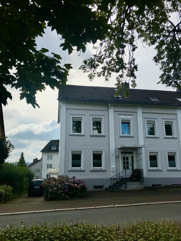 schöne Zweizimmerwohnung im Zweifamilienhaus zimmer