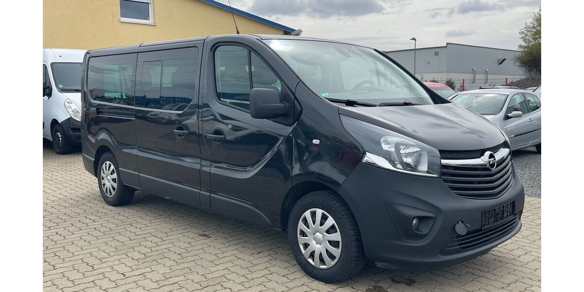 Opel Vivaro 388.760 km 9.850 &euro; Bad Harzburg 38667