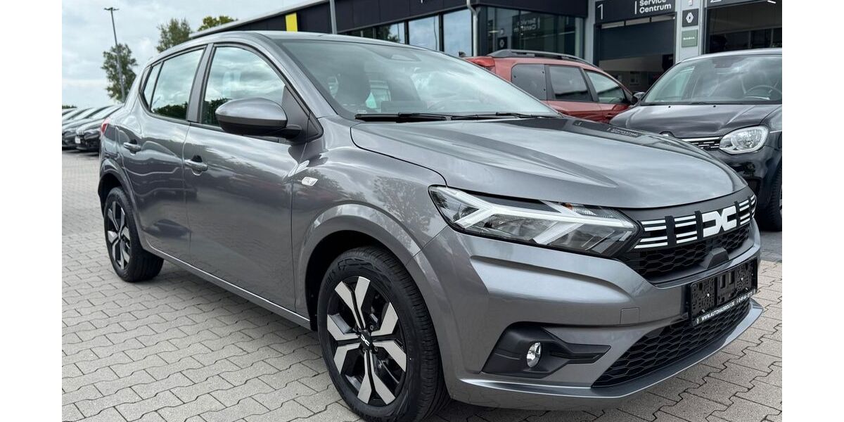Dacia Sandero 7.200 km 18.490 &euro; Wiesmoor 26639