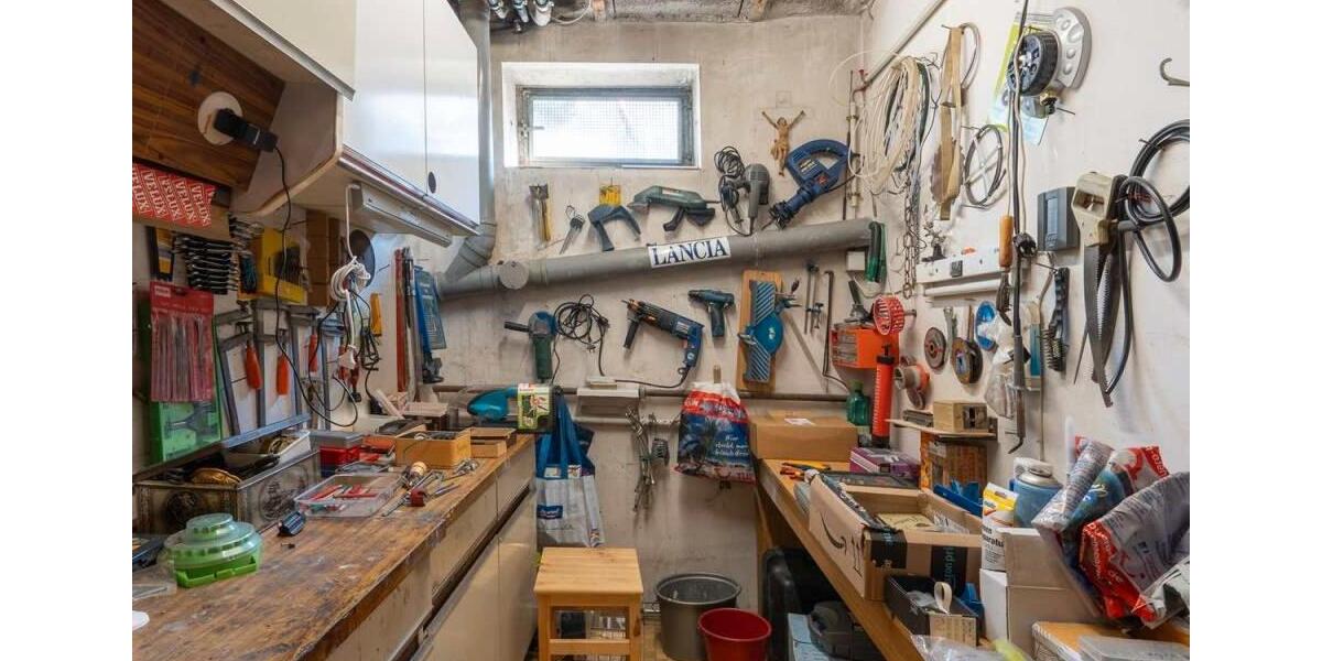 Mehrfamilienhaus, Wohnhaus Mannheim Rheinau - 8 Zimmer, 263 m&sup2;, 619.000&euro; | Angebot:26057572