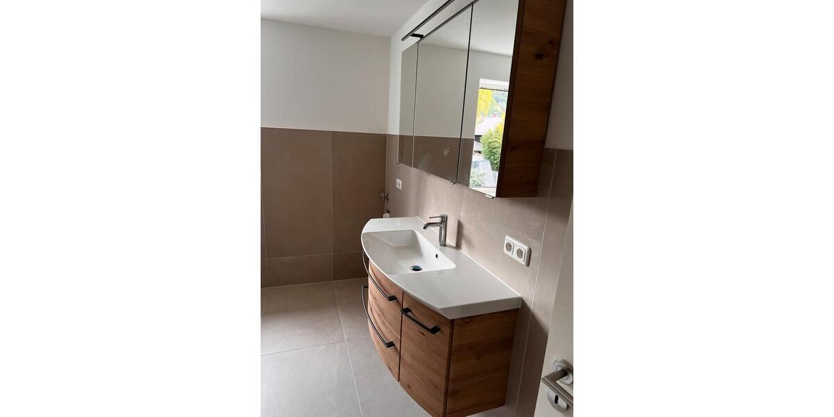 Etagenwohnung Simbach am Inn - 3 Zimmer, 58 m&sup2;, 900&euro; | Angebot:26356660