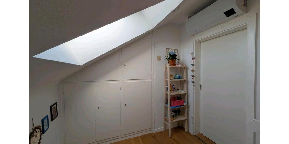 Dachgeschoßwohnung Hallstadt - 6 Zimmer, 128 m&sup2;, 480.000&euro; | Angebot:26767569