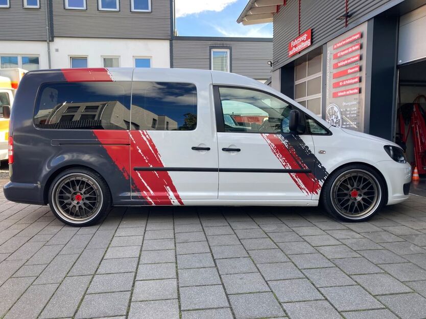 VW Caddy Maxi 206.800 km 9.990 € Heuchelheim 35452