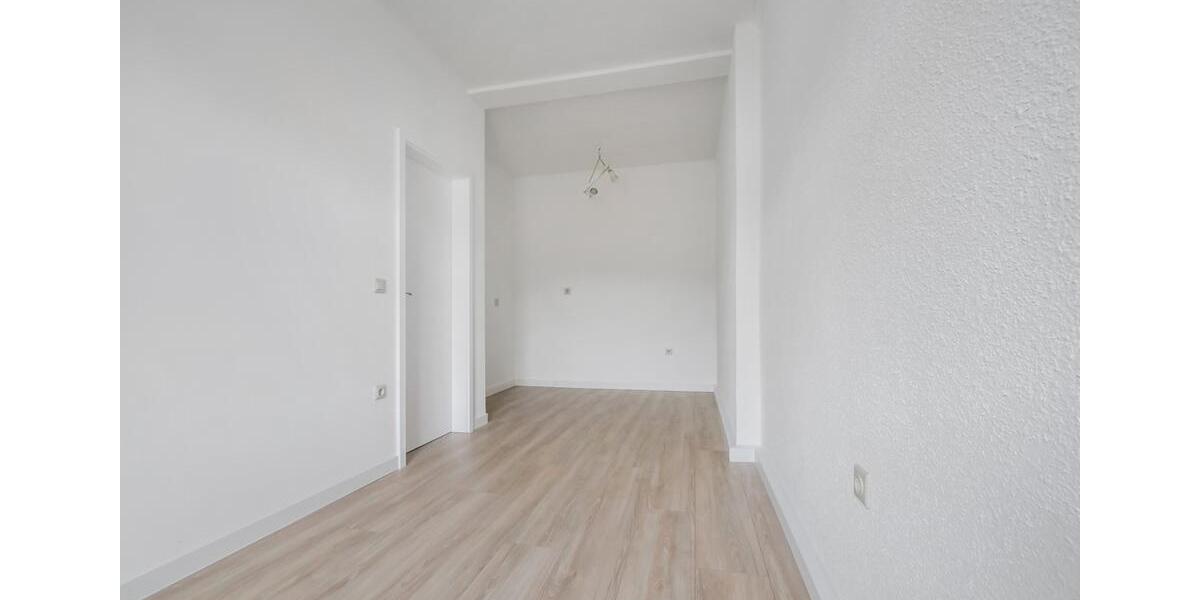 Etagenwohnung Sebnitz - 4 Zimmer, 93 m&sup2;, 602&euro; | Angebot:26246206