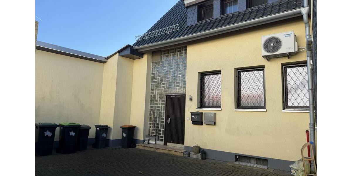 Erdgeschoßwohnung Odenthal - 3 Zimmer, 118 m&sup2;, 1.300&euro; | Angebot:25308653