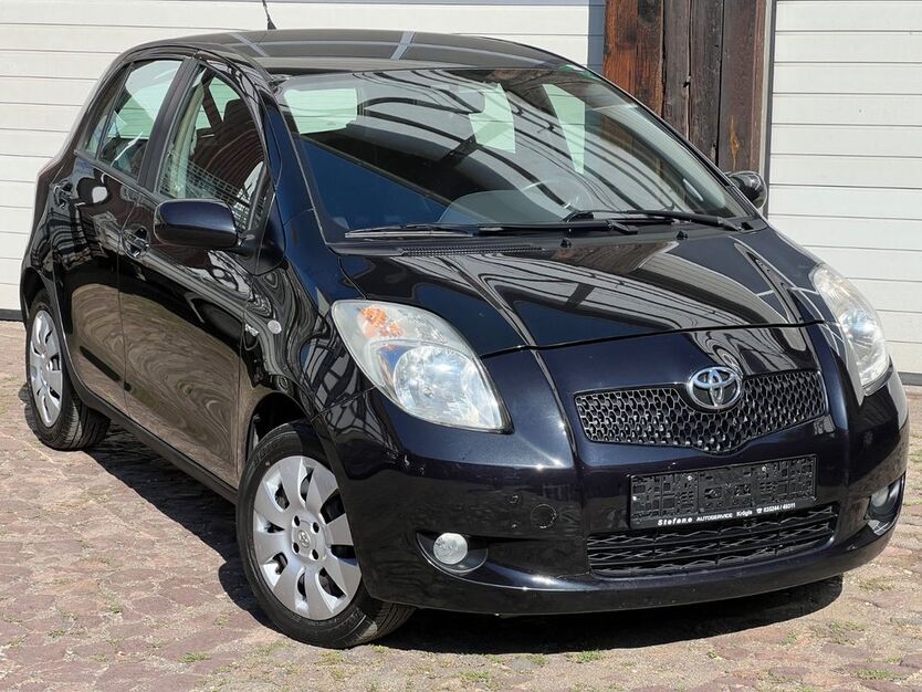 Toyota Yaris 319.000 km 3.500 € Käbschütztal OT Krögis bei Dresden 01665