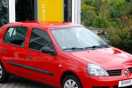 Renault Clio 146.250 km 1.890 € Dornburg - Camburg 07774