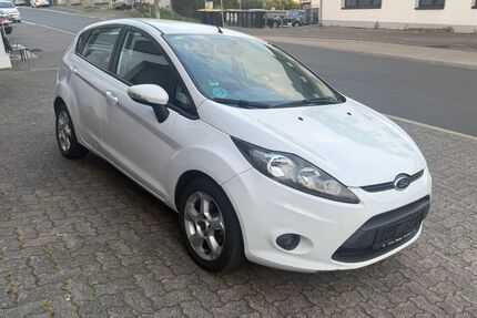 Ford Fiesta 196.000 km 2.100 &euro; Siegen 57072