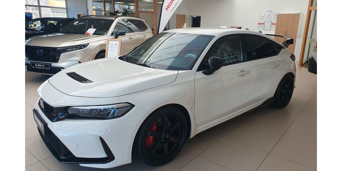 Honda Civic 2.500 km 56.790 &euro; Bautzen 02625