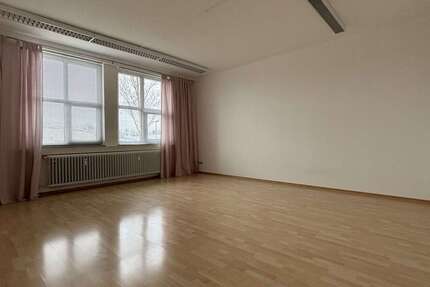 Büro in Radolfzell 306 € 34 m² zimmer