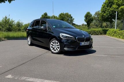 BMW 218 Gran Tourer 148.350 km 15.490 &euro; Köln 50769